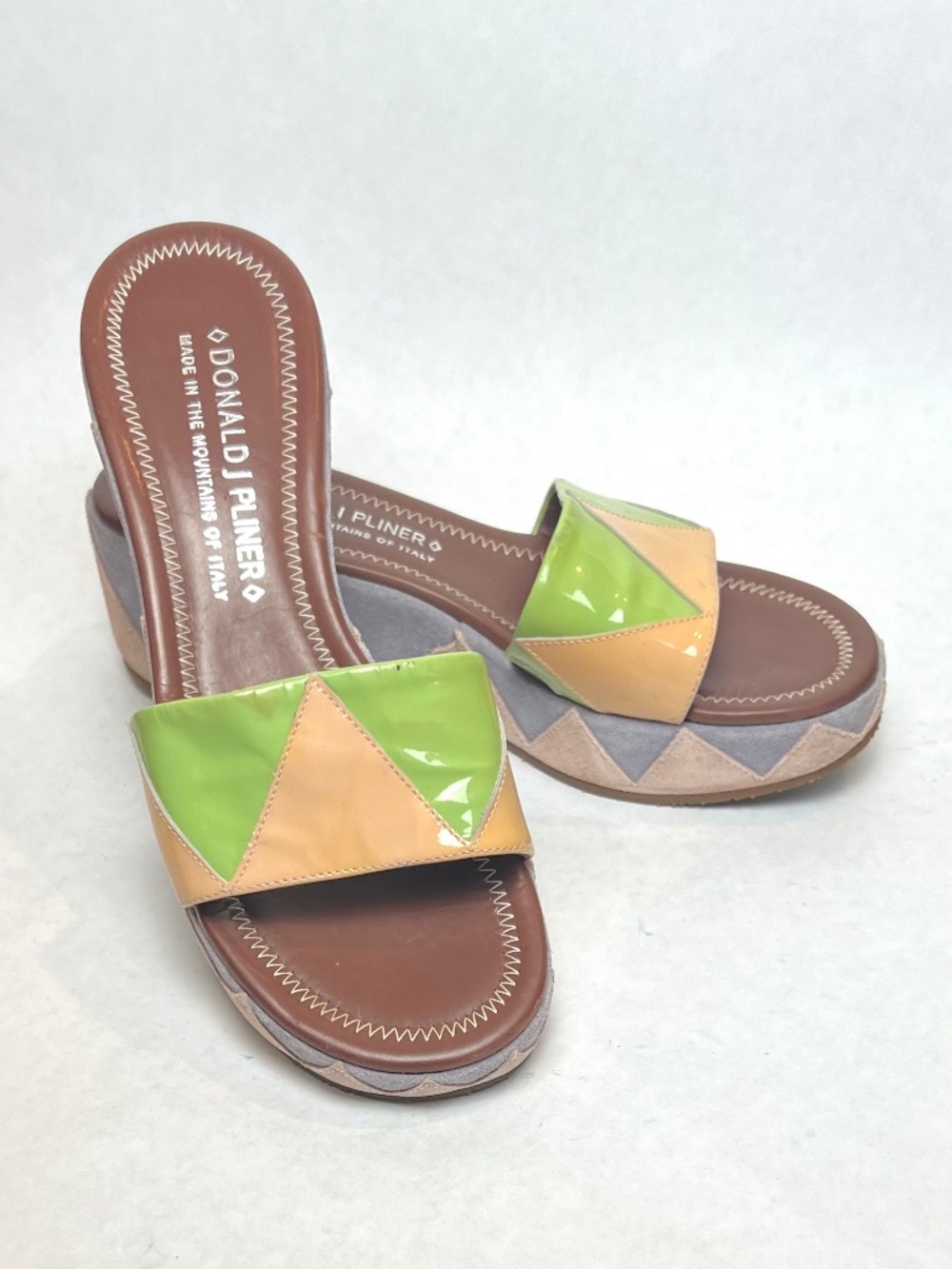 Donald Pliner Suede Patent Leather Colorblock Wedge Sandals 90s Y2K Sz 7